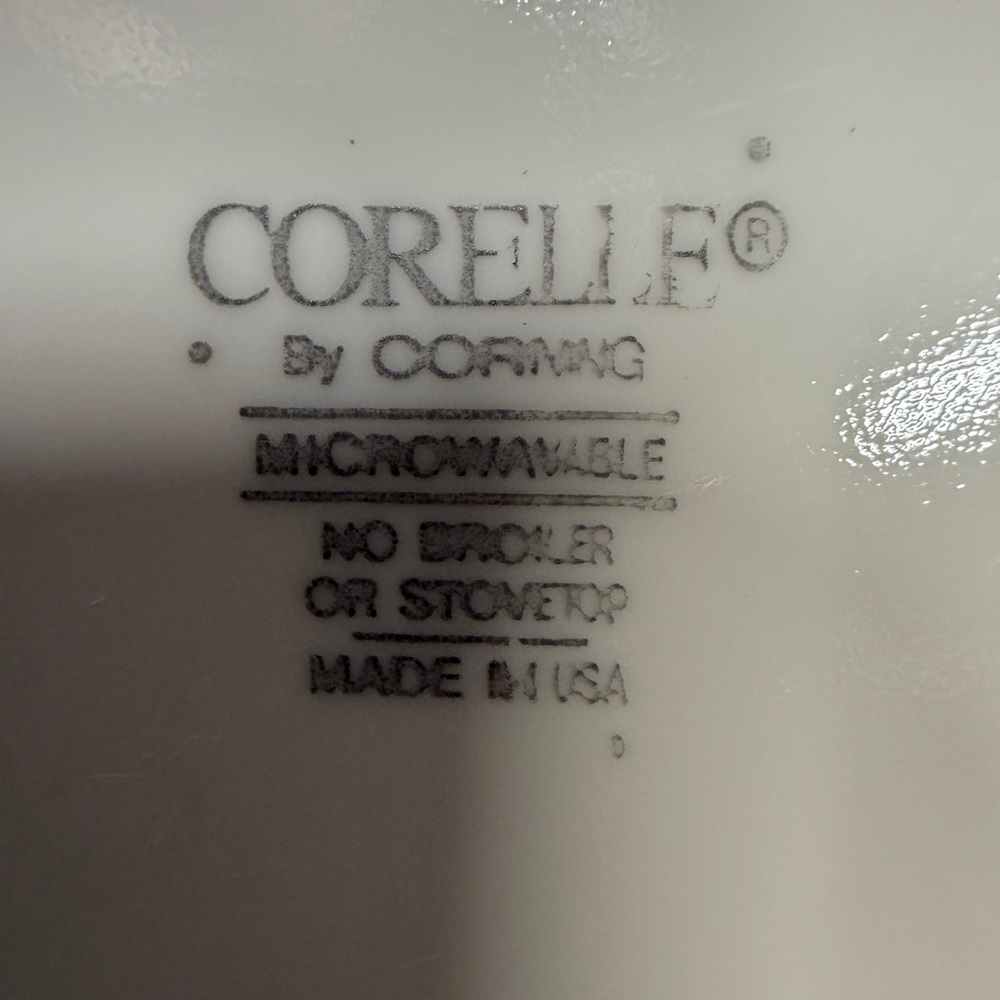 1980’a Corelle Mirage Cream Dinnerware Elegant Design set of 4 Plates 7.25 - Picture 6 of 11
